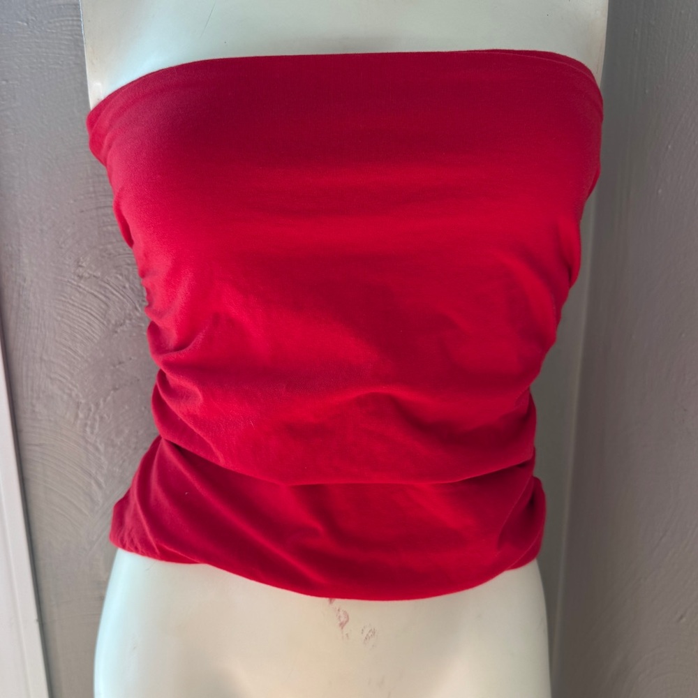 Abercrombie and Fitch red sleeveless halter top size large - Picture 2 of 10